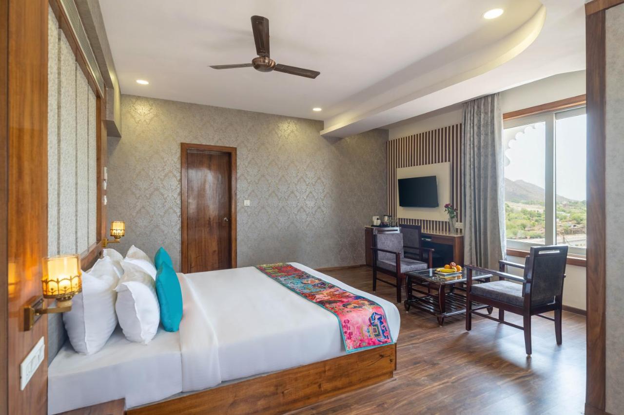 Hotel Pandora Grand, Udaipur- Nestled In Nature Wrapped In Luxury المظهر الخارجي الصورة