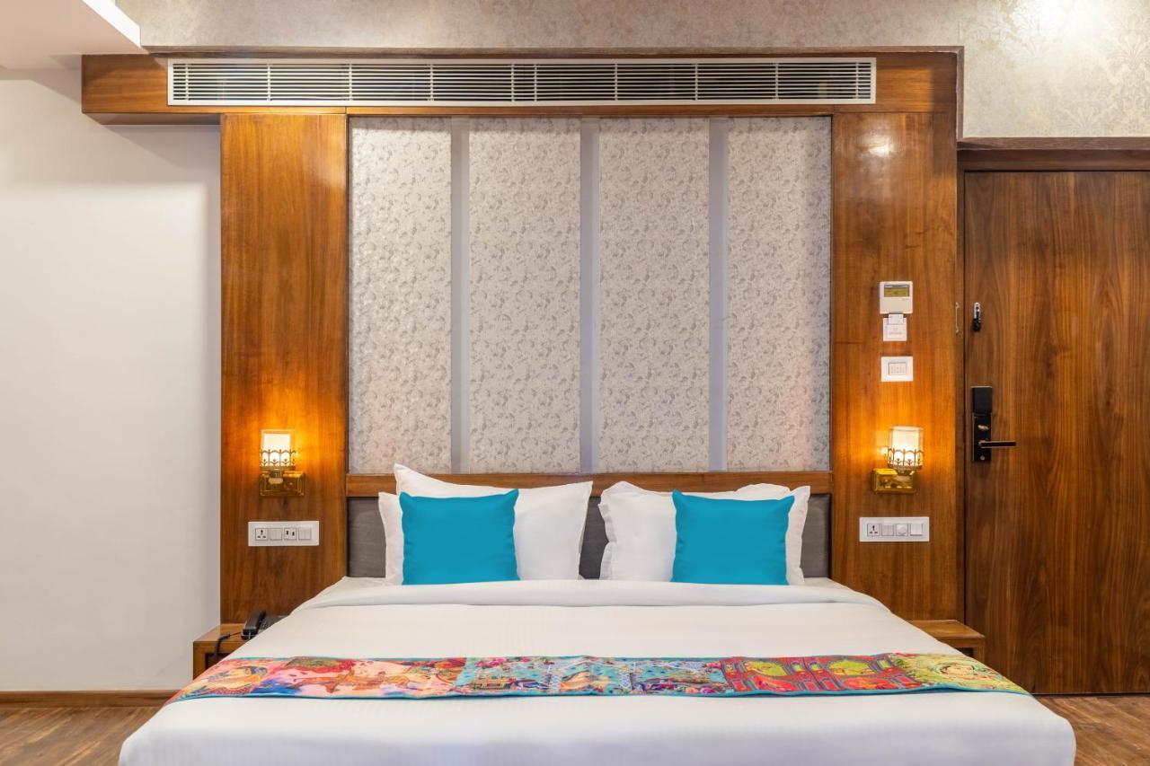 Hotel Pandora Grand, Udaipur- Nestled In Nature Wrapped In Luxury المظهر الخارجي الصورة